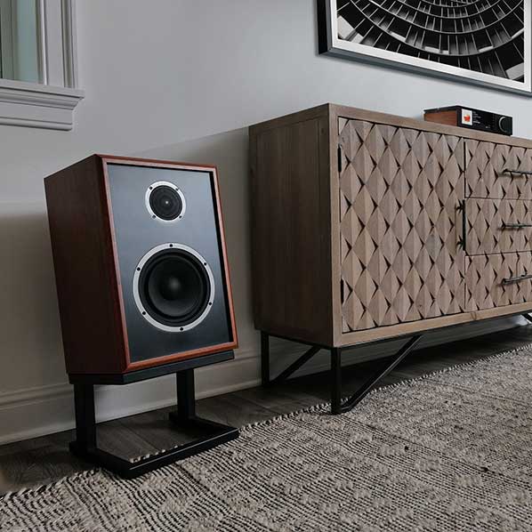 KLH Model 3 - West African Mahogany detail