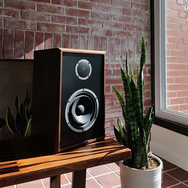 KLH Model 3 - English Walnut, grilles off